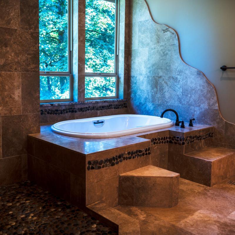 Whispering Heights Master Bath