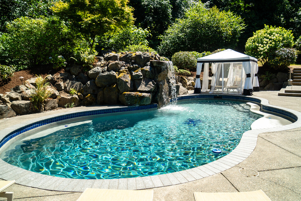 Whispering Heights Pool